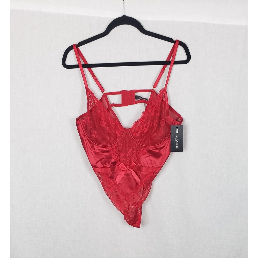 Oh La La Cheri‎ Red Lace Satin Teddy Bodysuit Thong 1X Sexy Valentines Day